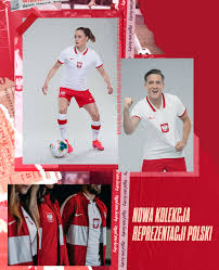 Napastnik reprezentacji polski świetnie bawił się m.in. Sklep Kibica Reprezentacji Polski Buty Pilkarskie Sprzet I Akcesoria Sklep R Gol Com