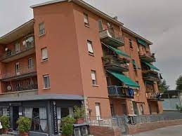 The hotel is not too far from the city center: Abitazione Di Tipo Civile San Lazzaro Di Savena 30 000 80 000 Euro Enti E Tribunali