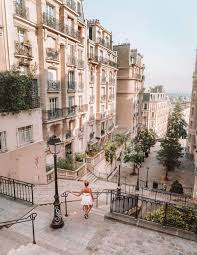 Montmartre Paris Explore One Of The Most Beautiful Areas In Paris In 2020 Montmartre Paris Travel Aesthetic Places To Travel