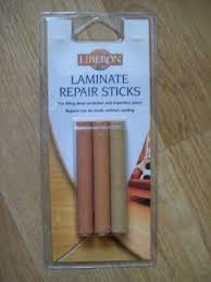 Small streaks and scratches in laminate floors greatly reduces their aesthetic value. Laminate Wooden Wood Floor Repair Scratch Damage Kit Sticks