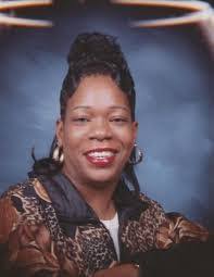 Mable Lyons's Instagram, Twitter & Facebook