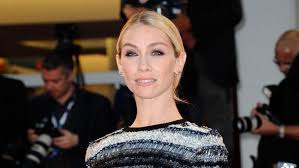 Etoile opéra de paris, direttrice ballo opera roma.pagina ufficiale. Eleonora Abbagnato Accusee De Maltraiter Les Danseurs Du Ballet De L Opera De Rome