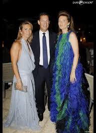 Enfin, en ce qui concerne le classement des jockeys, avec 20 gagnants, matthieu abrivard devance sa compagne nathalie henry (13) et son cousin. La Baronne Arielle De Rothschild Avec Nicolas Bazire Et Sa Femme Fabienne Lors Du 14e Grand Bal De Deauville Organise Au Profit De Care France Le 27 Aout 2011 Purepeople