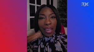 Janelle King's Instagram, Twitter & Facebook