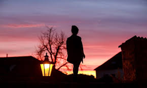 Image result for wanita tua sendiri siluet