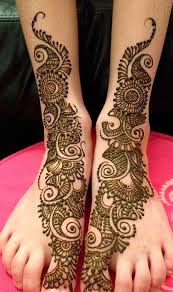 This cute heart design looks adorable on your kid's palm. 30 Amazing Henna Mehndi Designs For Legs Body Art Guru