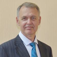 Who has experience growing St. John's wort?