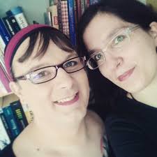 A trans man is a man who was assigned female at birth. Transgender Nina Erzahlt Von Ihrem Weg Vom Mann Zur Frau Vom Vater Zur Mutter