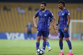 فریاد منیر الحدادی بر سر ابوالفضل جلالی در بازی استقلال و المحرق بحرین
