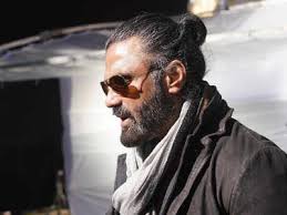 14 magically weird and hypnotic bun dropping videos you have to watch hindustan times. Exclusive Suniel Shetty On His Man Bun For Darbar I Am One Of The Few Heroes With Hair Left On My Head Hindi Movie News Times Of India