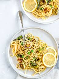Vegan Lemon Butter Pasta With Peas And Charred Leeks Vegan Pasta Lemon Butter Sauce Vegan Lemon Sauce Veg Pasta With Peas Butter Pasta Lemon Pasta Recipes
