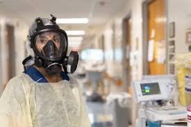 A Team Of Uf Health Champions Ease Fears For Elderly Covid 19 Patients At Risk Of Delirium Uf Health University Of Florida Health