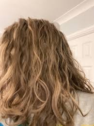 Understanding And Managing Stringy Hair: Causes & Solutions