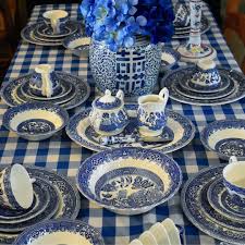 this is a gorgeous vintage willow setting by myott meakin england there is 15 total place sett blue willow dishes blue and white dinnerware blue willow china