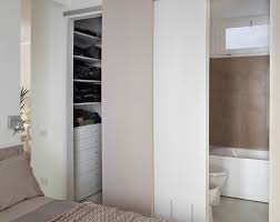 Non esiste un modello unico, ma ce ne sono tante tipologie diverse per soddisfare ogni esigenza e soprattutto. Cabina Armadio In Cartongesso La Cabina Armadio Fai Da Te Come Progettare E Costruire Una Cabina Armadio In Cartongesso