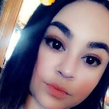 Amanda Shrader's Instagram, Twitter & Facebook