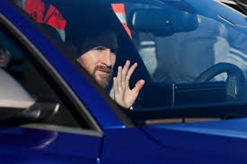 See more ideas about barcelona players, car show, juventus. Lionel Messi Luis Suarez Philippe Coutinho And The Rest Of The Barcelona Squad Are So Well Drilled They All Drive The Same Cars