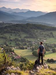 Sensations Fortes En Ariege Au Pied Des Pyrenees Tourisme Randonnee France Randonnee
