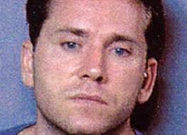 Edmund “Irish Eddie” Boyle lived in Brooklyn he was known as a clever,  resourceful money maker who wouldn't buckle under pressure and became an  associate of the Gambino Family sometime in the