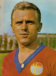 Kálmán mészöly is a hungarian former professional football player and coach. Meszoly Kalman Budapest 1941 07 16 Szemelyek Magyarfutball Hu A Magyar Labdarugas Adatbazisa