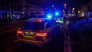 Einen zeitungsbericht, nach dem ein ausgebrannter fluchtwagen nahe der stadtautobahn in schöneberg stand, könne nicht bestätigt werden. Bankuberfall Aktuelle Themen Nachrichten Bilder Stuttgarter Zeitung