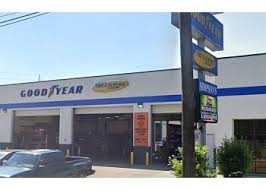 It is currently for sale and has been listed on trulia for 765 days. Simpson S Service Center 1334 Florida Blvd Baton Rouge La Tire Dealers Mapquest