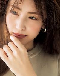 narsの抹茶色アイシャドウでフレッシュな最旬顔に 大人顔イエベ肌タイプにおすすめ 美的 com アイシャドウ グリーン アイシャドウ イエベ