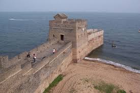 Where The Great Wall Of China Ends At The Sea This Part Of The Wall Is Known As Laolongtou Or The Old Dr Great Wall Of China Old Dragon Wonders Of