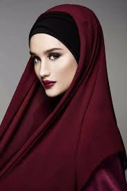 Jun 08, 2021 · kemudian syahrini memakai shirt oversized, dipadukan dengan celana jeans, jilbab, hand bag, dan heels merah marun. Potret Cantik Cinta Laura Pakai Hijab Syari Untuk Penggemarnya Yang Ngidam Womantalk