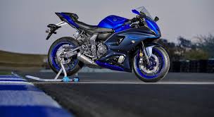 2022 yamaha yzf r7 first ride review cycle world. Bridgestone Battlax Hypersport S22 Chosen For New Yamaha Yzf R7 Roadracing World Magazine Motorcycle Riding Racing Tech News