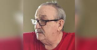 Jerry Wakefield's Instagram, Twitter & Facebook