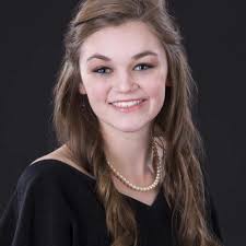 Golden rose favors queen for Okeanos bal masque