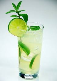 Le Mojito Une Recette Facile Avec Ou Sans Alcool Mojito Recettes De Boissons Alcool