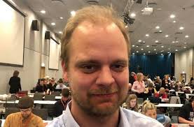 Mímir kristjánsson is a member of vimeo, the home for high quality videos and the people who love them. Politikk Rodt Mimir Kristjansson Ja Jeg Er Kommunist I Festlige Lag