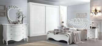 Scopri subito migliaia di annunci di privati e aziende e trova quello che cerchi su subito.it Camere Da Letto Classiche Lo Stile Piu Tradizionale Delle Case Italiane