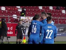 Universitatea craiova live stream online if you are registered member of bet365, the leading online betting company that has streaming coverage for more than 140.000 live sports events with live betting during the year. Fc Uta Arad 1 2 Cs Clubul Sportiv Universitatea Craiova Videos Ogol Com Br