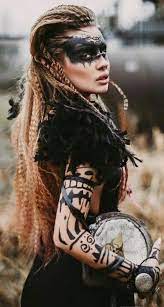 But how did the real viking women wear their hair all those. Inspierende Und Aktuelle Bilder Fur Indianer Gesichtsbemalung Viking Halloween Costume Viking Makeup Vikings Halloween