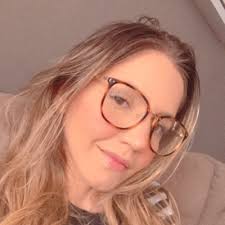 Lana Rocha (@Lana_Rocha_)