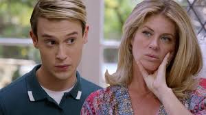 Tyler Henry Traces Roots of Rachel Hunter's Family Trauma