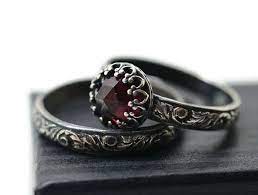 Garnet Wedding Set Natural Almandine Garnet Engagement Ring Personalized Women S Wedding Band Oxidized Silver Renaissance Bridal Jewelry Garnet Engagement Ring Silver Engagement Rings Garnet Wedding
