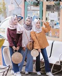 Bukan kita cuma sahabat lisa dong. 55 Ide Sahabat Bertiga Sahabat Foto Sahabat Foto Teman