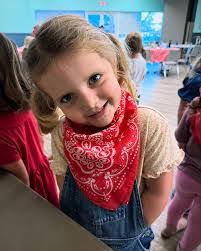 Stephanie Cespedes's Instagram, Twitter & Facebook