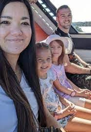 Mariellen Finster's Instagram, Twitter & Facebook