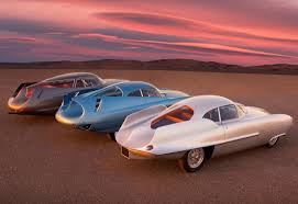 Classic concept cars designed by the automotive industries as prototype vehicles in europe and the united states during the 1950s. 1950s Alfa Romeo Space Age Bat Concept Cars Up For Auction Retro To Go