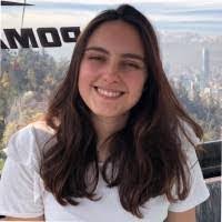 Veronica Roe's Instagram, Twitter & Facebook