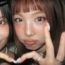 Elly Cooper (elly_blossom)