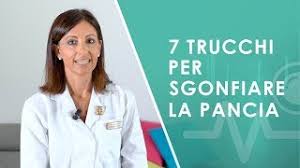 La pancia gonfia è un sintomo tipico di numerose malattie o disturbi dell'apparato digerente. 7 Trucchi Per Sgonfiare La Pancia Youtube