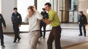 Dead Man's Wire' Review: Bill Skarsgard in Gus Van Sant '70s Thriller