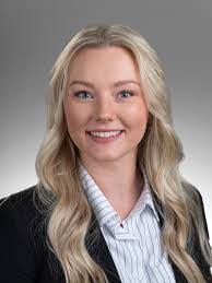 Chrystal Denton's Instagram, Twitter & Facebook