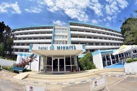 Vezi detalii… neptun are una cele mai bine amenajate plaje de pe litoral concurand cu succes cu plajele din statiunea mamaia. Hotel Miorita Neptun Neptun Aktualisierte Preise Fur 2021